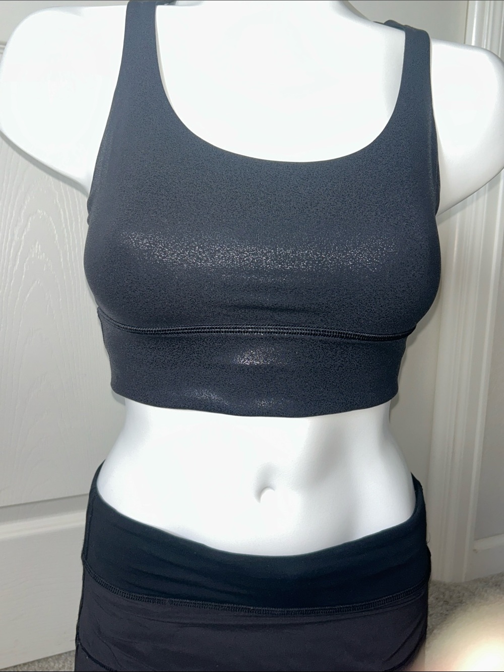 Lululemon Scoop Neck Sports Bra - Black Size XS